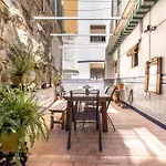 Con Parking El Patio De La Muralla דירה