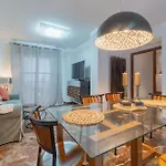 Con Parking El Patio De La Muralla Apartamento *