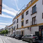 Con Parking El Patio De La Muralla *