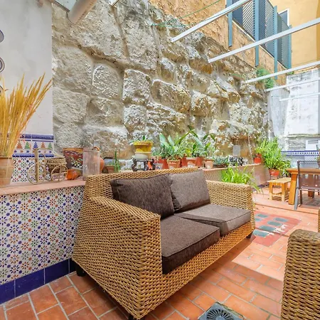 Con Parking El Patio De La Muralla * קורדובה