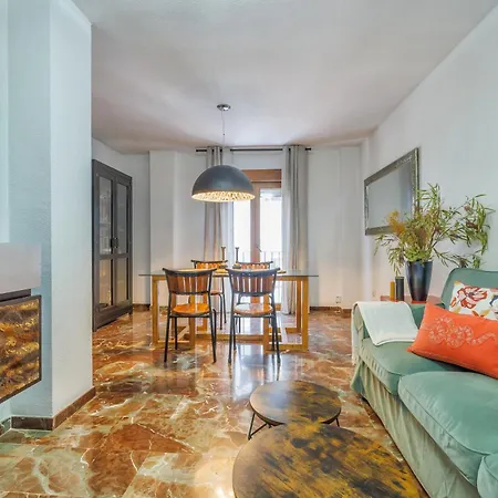 Con Parking El Patio De La Muralla Апартаменты