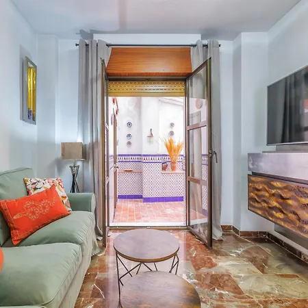 Апартаменты Con Parking El Patio De La Muralla