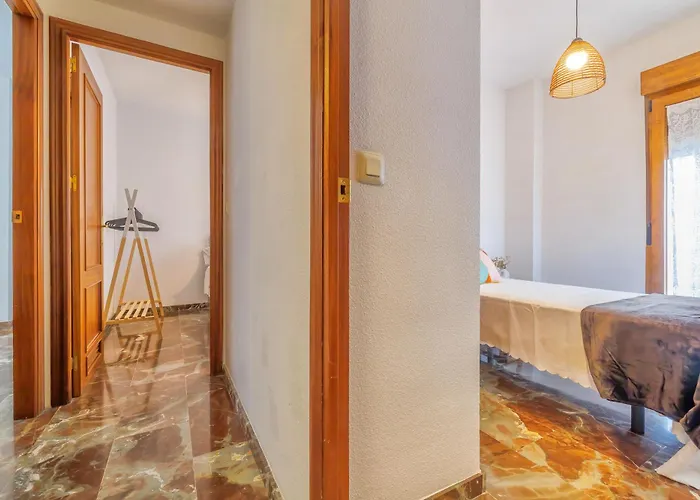 Con Parking El Patio De La Muralla דירה *