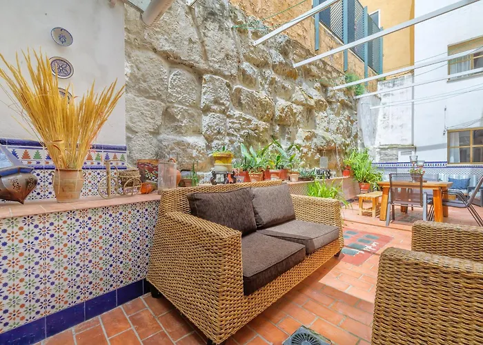 Con Parking El Patio De La Muralla * קורדובה