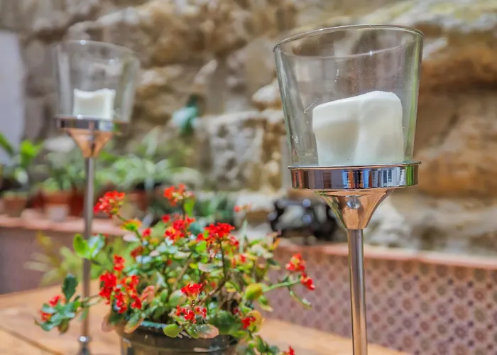 Con Parking El Patio De La Muralla דירה