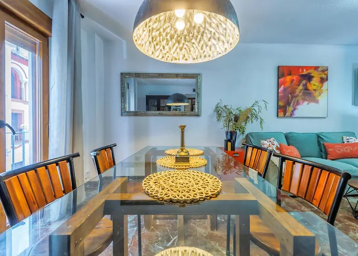 Con Parking El Patio De La Muralla דירה