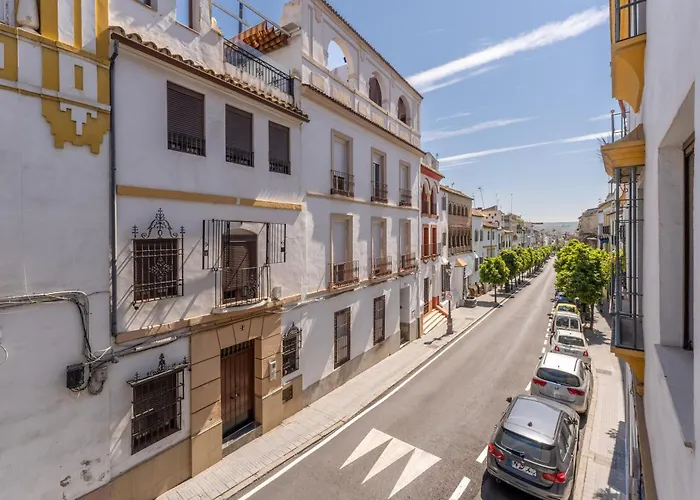 Con Parking El Patio De La Muralla Apartment