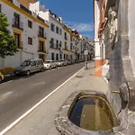 Con Parking El Patio De La Muralla דירה *